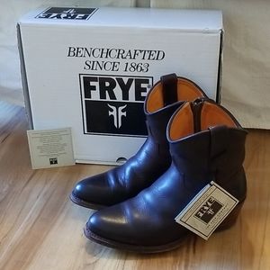 Frye Deborah Short Lug 8 Espresso Rare